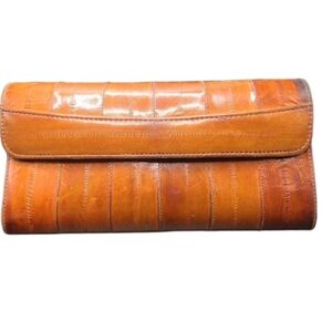 Elegant Brown Eel Skin Bifold Wallet